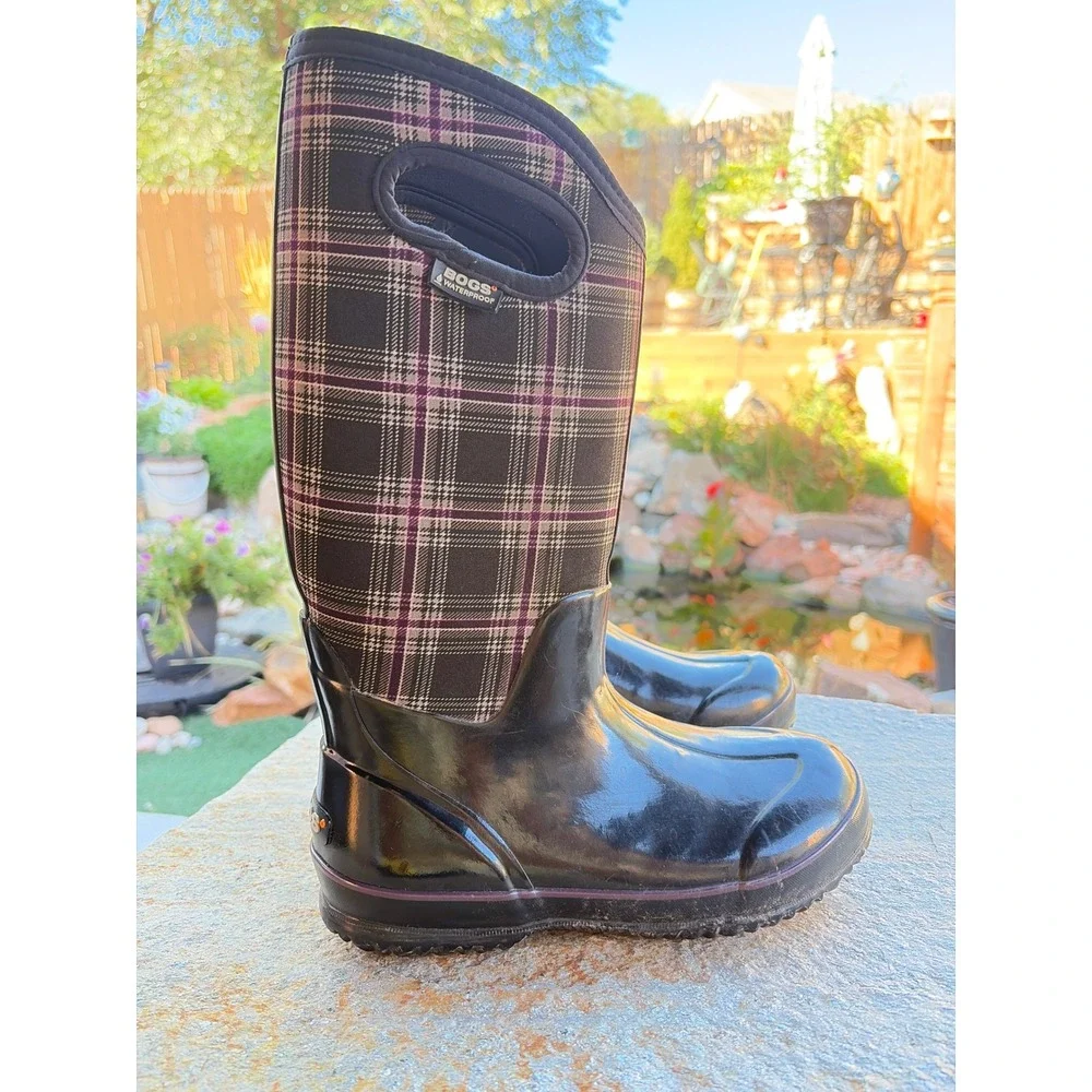 Bogs Classic Winter Plaid Tall Waterproof Rain Boots Black Purple Womens 7